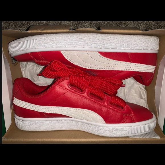 Puma shoes - Picture 3 of 3